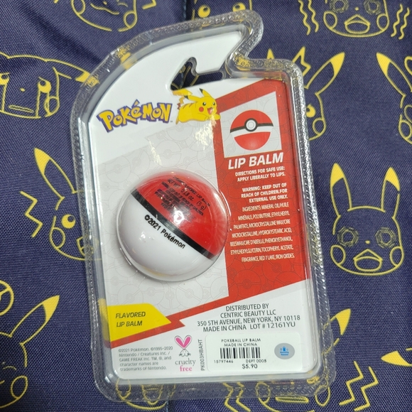 Pokeball Chapstick - Picture 3 of 5